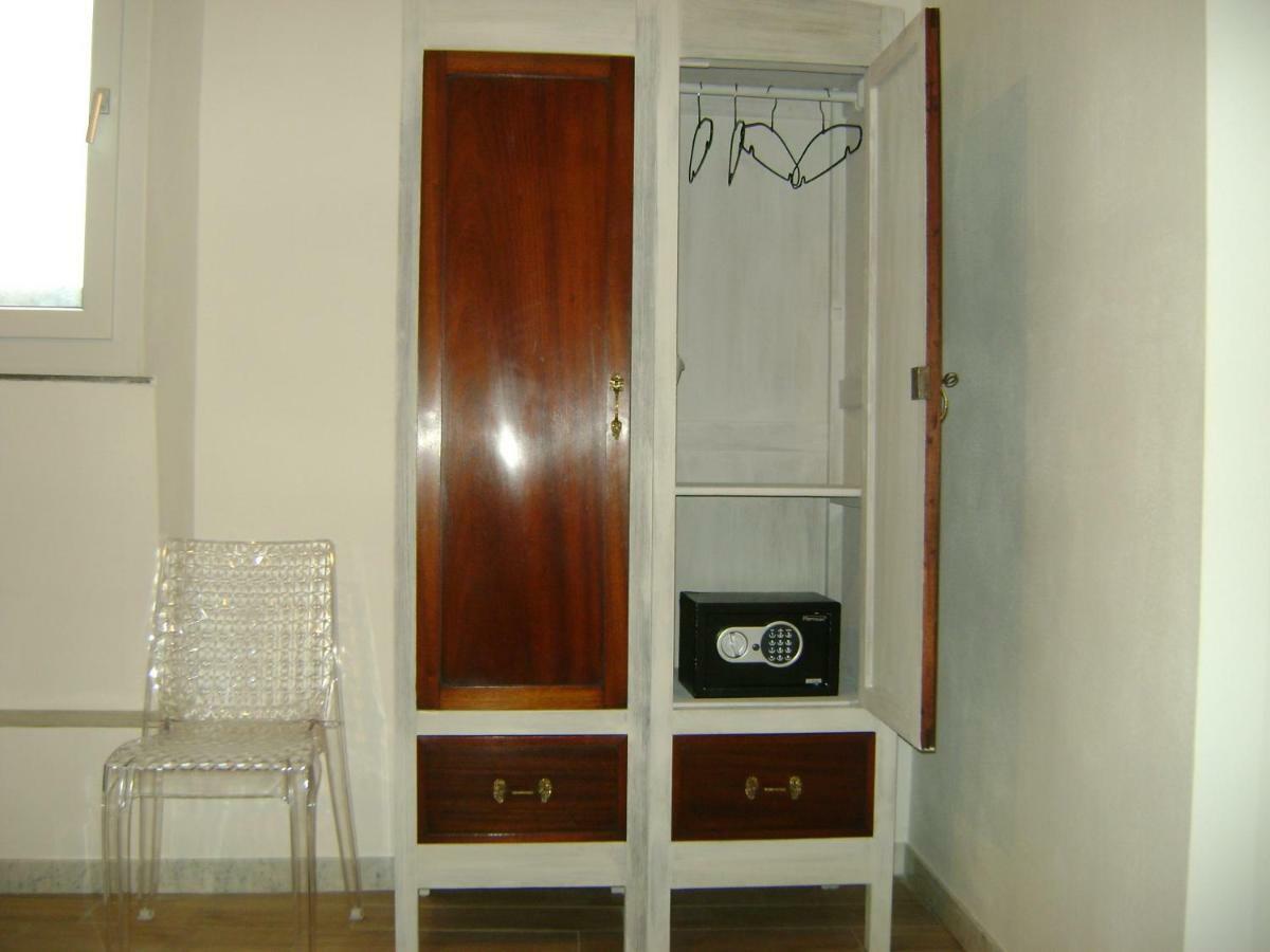 B&B Agora Sarzana Exterior photo