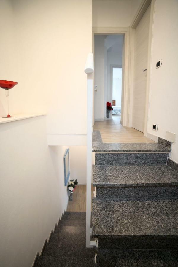 B&B Agora Sarzana Exterior photo